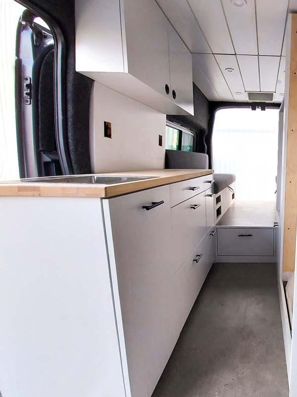 Aménagement intérieur du fourgon Chambly